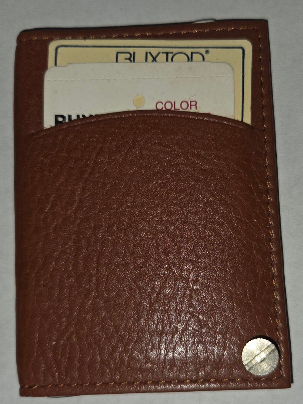 BUXTON FAN CARD CASE,10 WINDOWS BROWN LEATHER Put all your credit cards …